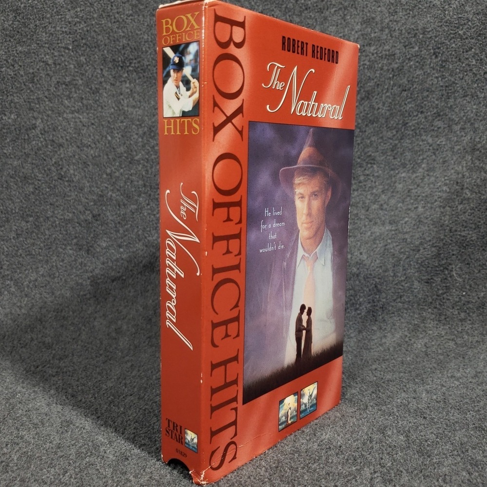 The Natural VHS Video Tape 1984 Robert Redford Duvall Glenn Close Kim Basinger‎